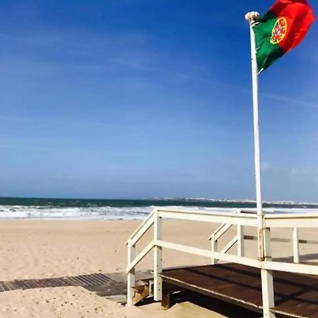 Lovely & New Beach Apartment Atouguia Da Baleia Exterior photo