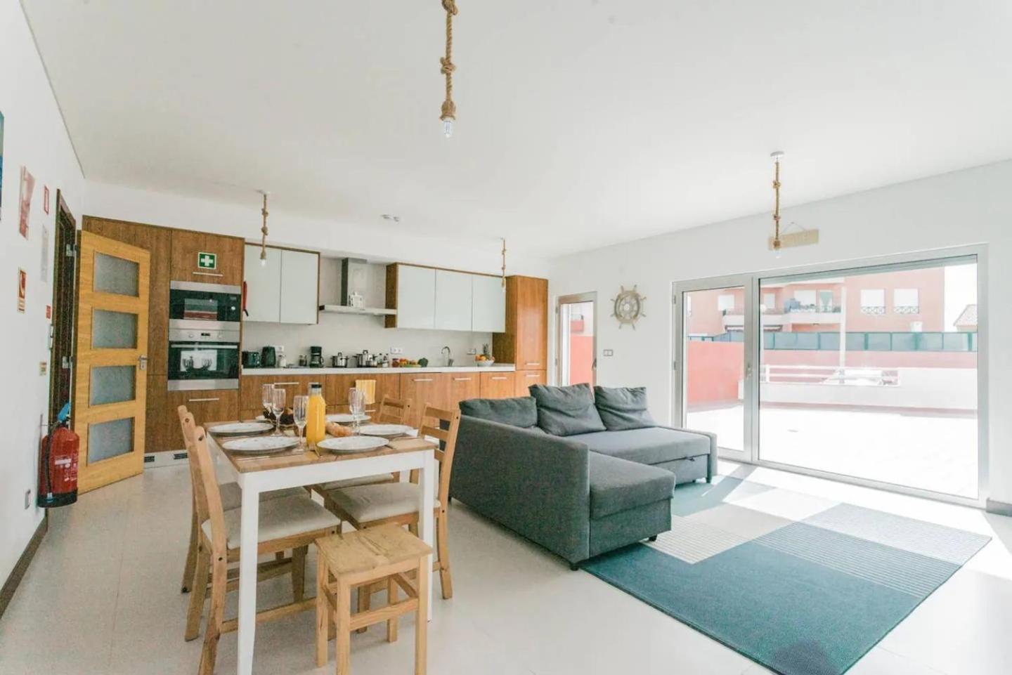 Lovely & New Beach Apartment Atouguia Da Baleia Exterior photo